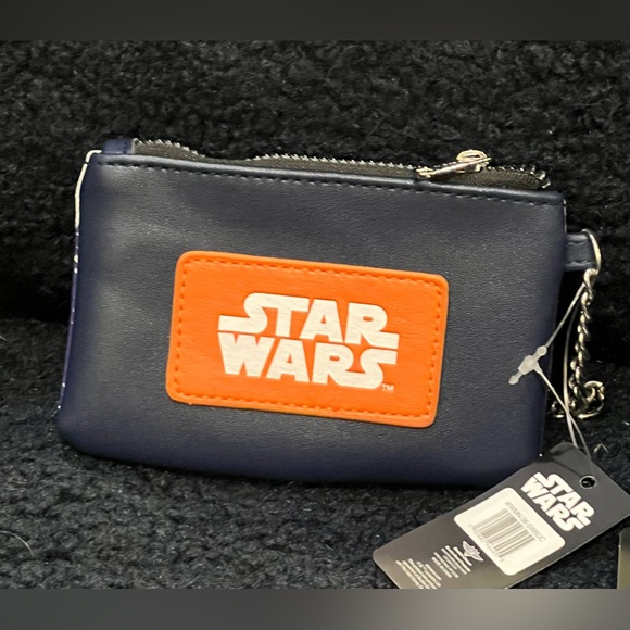 NWT Buckle-Down Star Wars Ahsoka Tano close up character coin purse. - Picture 5 of 7
